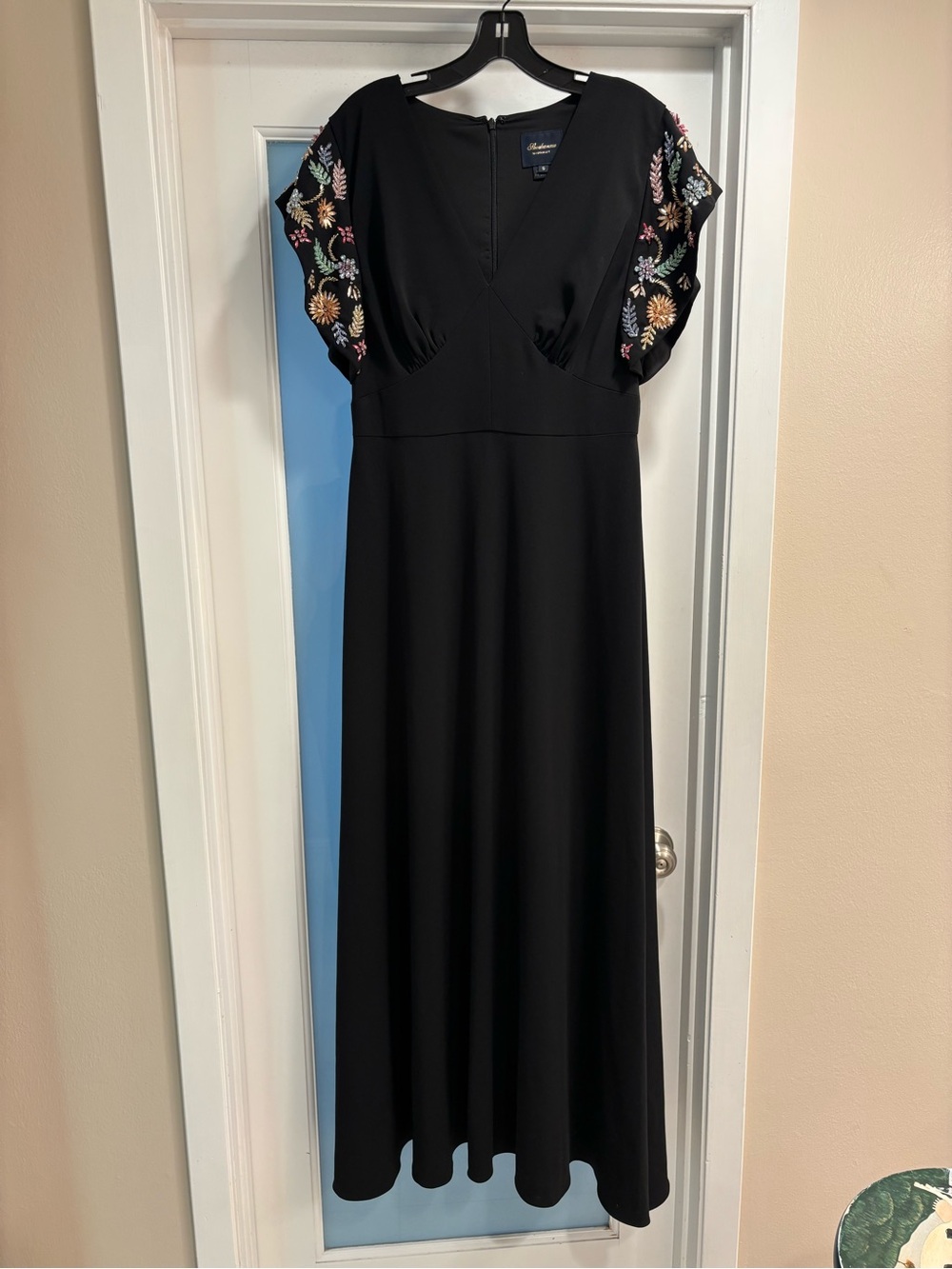 Shoshanna Embellished Cap-Sleeve Maxi Dress